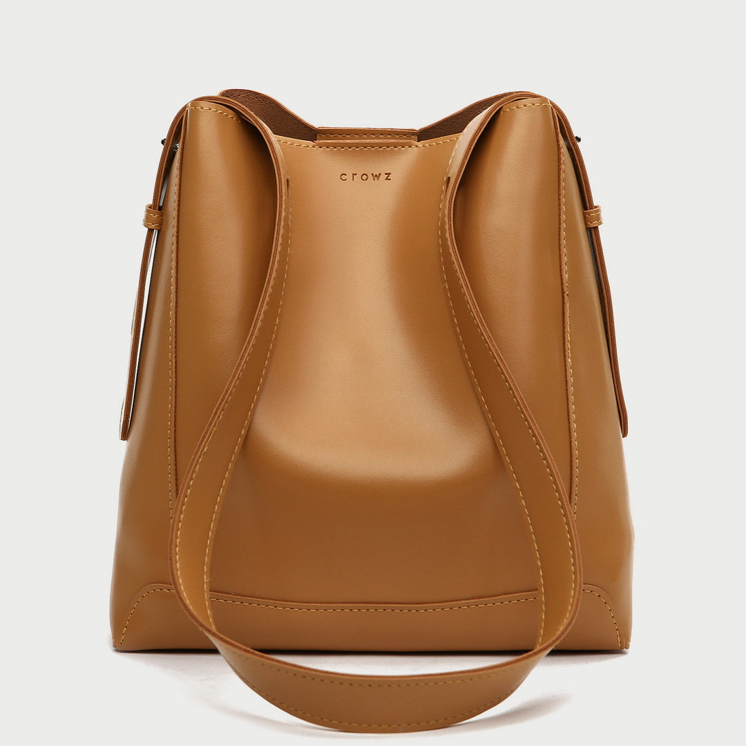 Minimalistic smooth PU leather bucket bag (2-in-1 set)