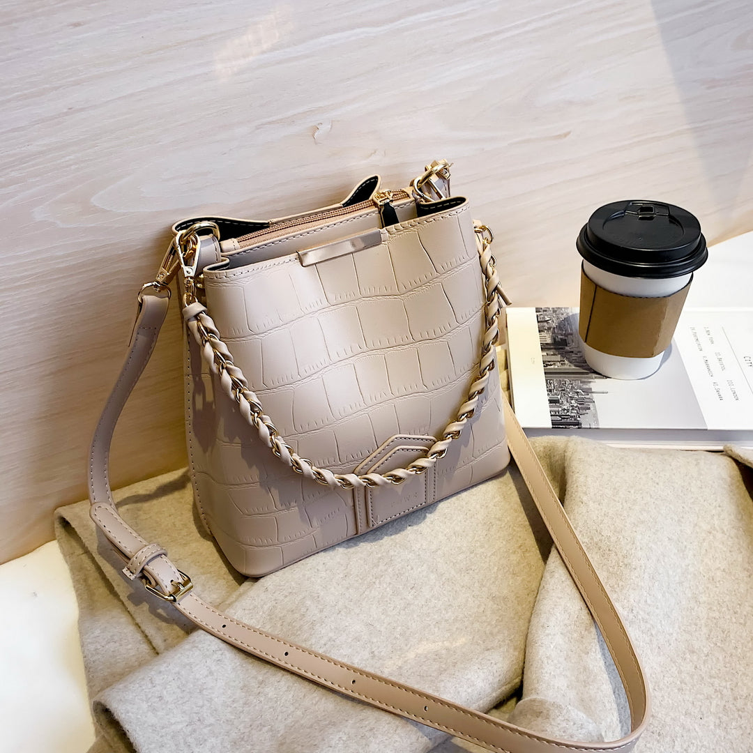 Woven chain handle croc-effect PU leather bucket bag