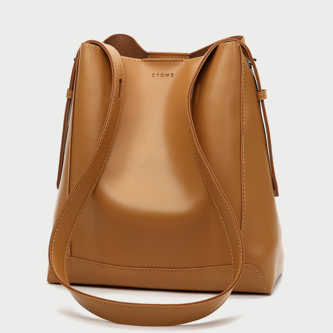 Minimalistic smooth PU leather bucket bag (2-in-1 set)