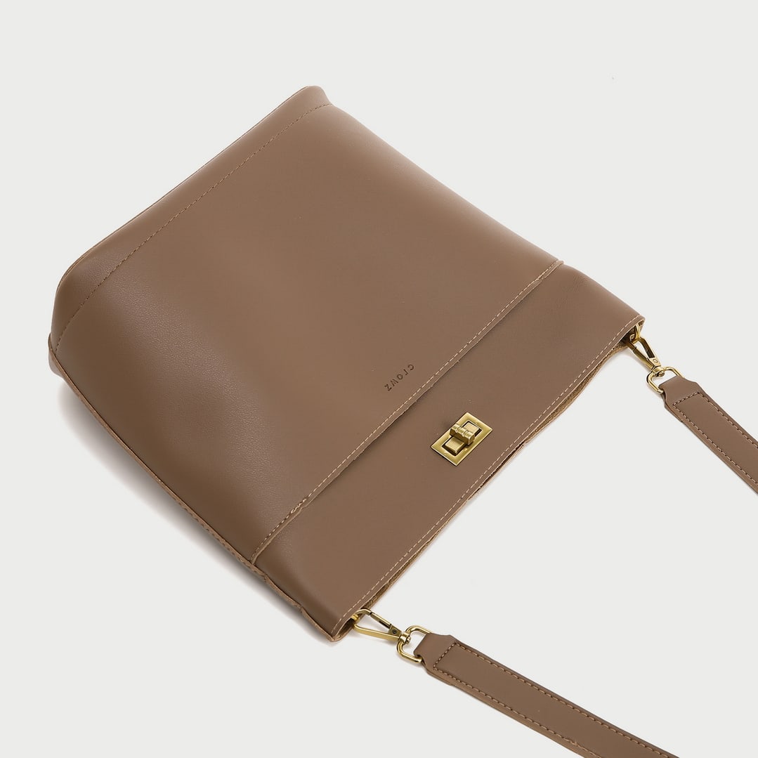 Minimalistic front pocket turn-lock PU leather bucket bag