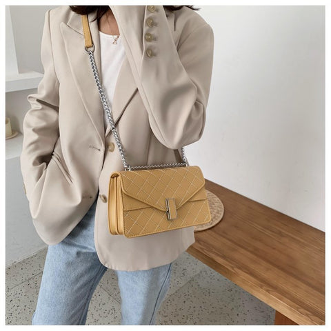 Envelope style layer flap quilted PU leather crossbody bag