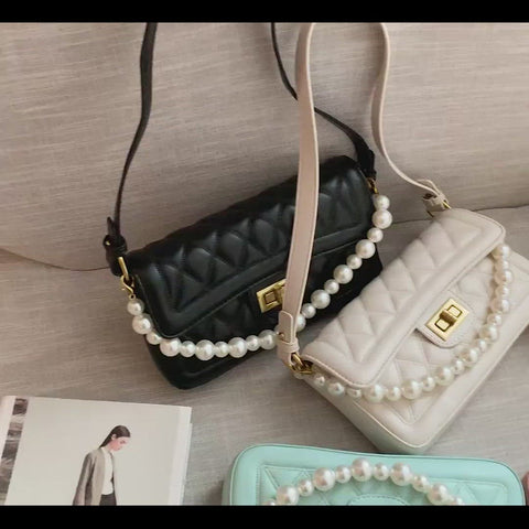 Faux pearl handle turn-lock quilted PU leather shoulder bag