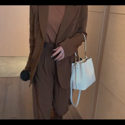 Woven chain handle croc-effect PU leather bucket bag