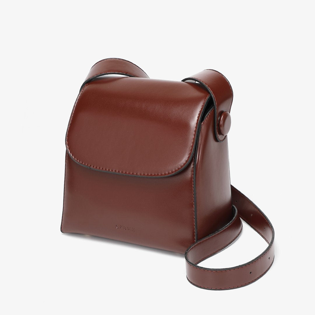 Retro streamlined PU leather crossbody bag