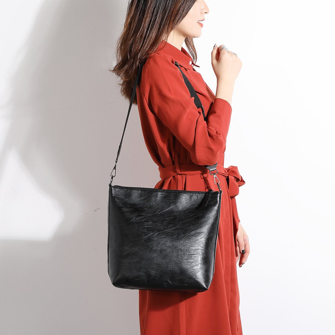 Minimalistic soft PU leather crossbody bag