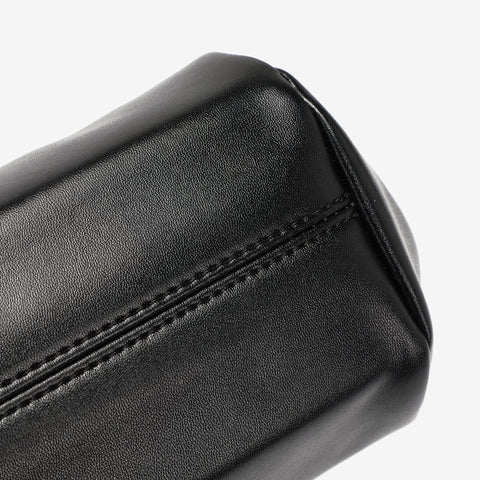 Kiss-lock PU leather crossbody bag