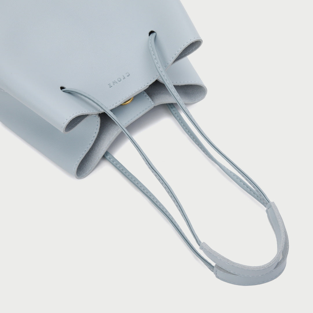 Modern minimalistic smooth PU leather bucket bag