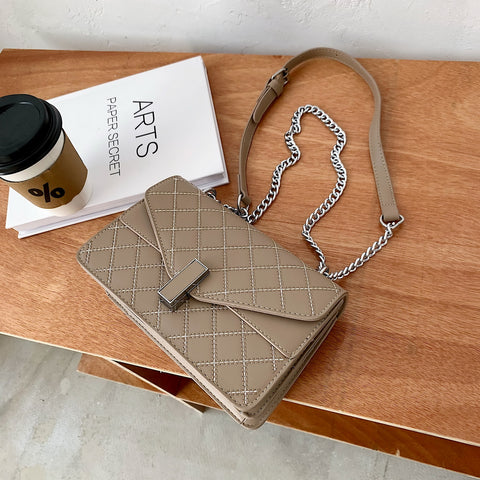 Envelope style layer flap quilted PU leather crossbody bag