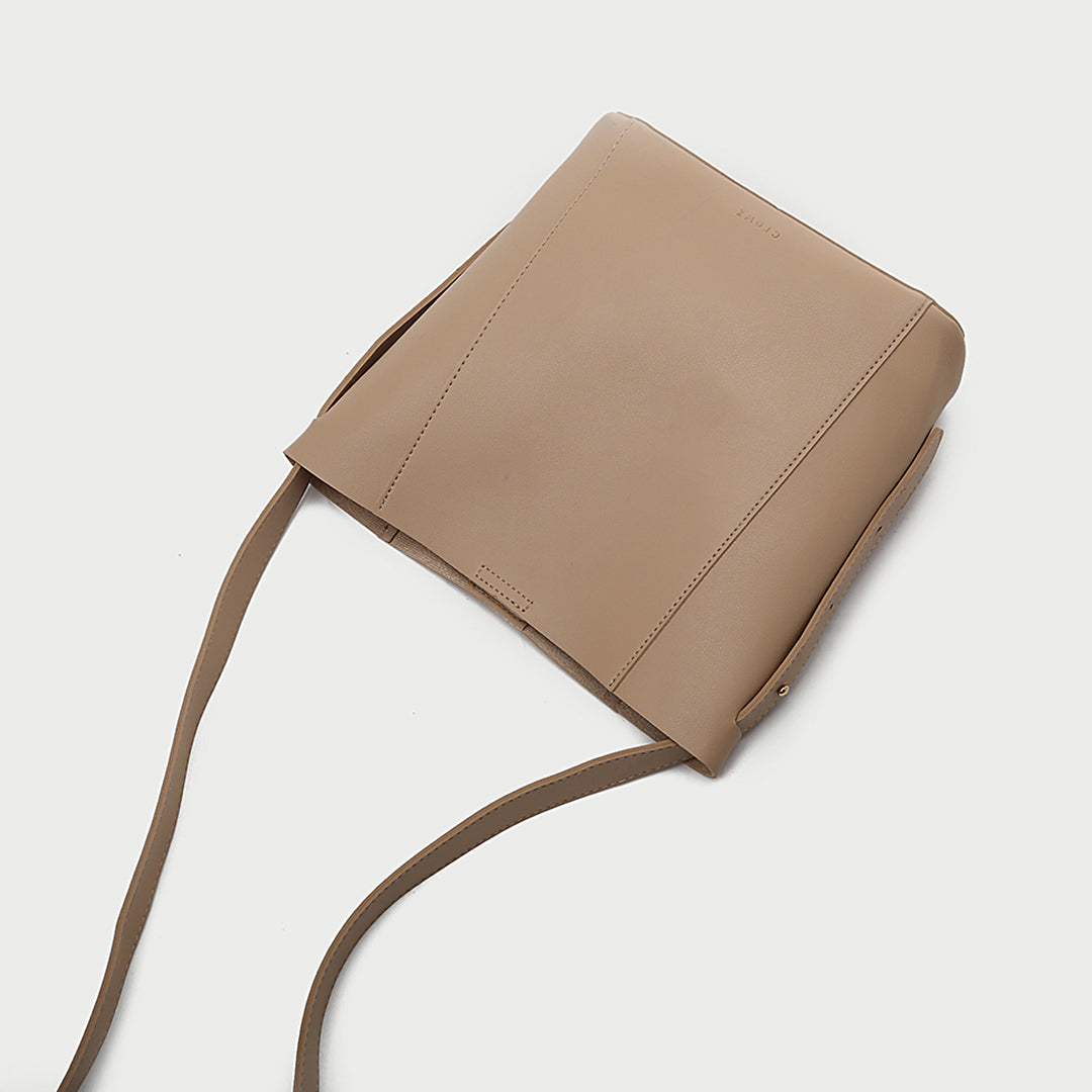 Topstitching PU leather 2-in-1 bucket bag