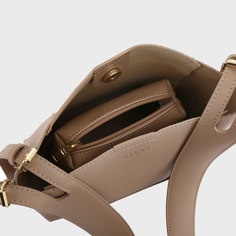 Double-strap detail shoulder strap PU leather bucket bag (2-in-1)