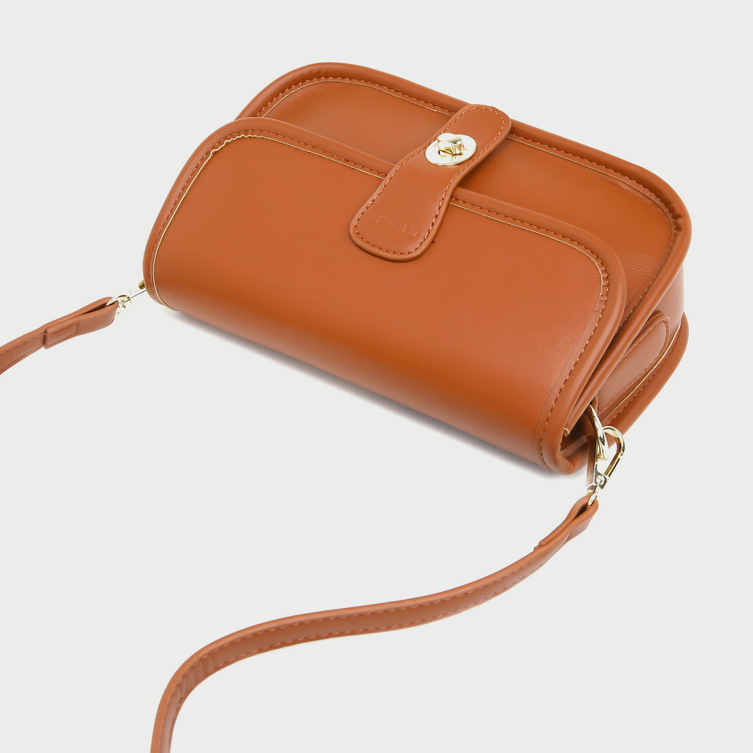Metal turn-lock strap saddle style PU leather crossbody bag