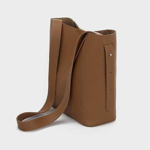 Topstitching PU leather 2-in-1 bucket bag