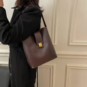 Metal clasp closure strap PU leather bucket bag (2-in-1 set)