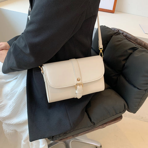 Retro buckle strap flap style PU leather crossbody bag