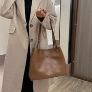 Roomy soft PU leather shoulder bag (2-in-1 style)