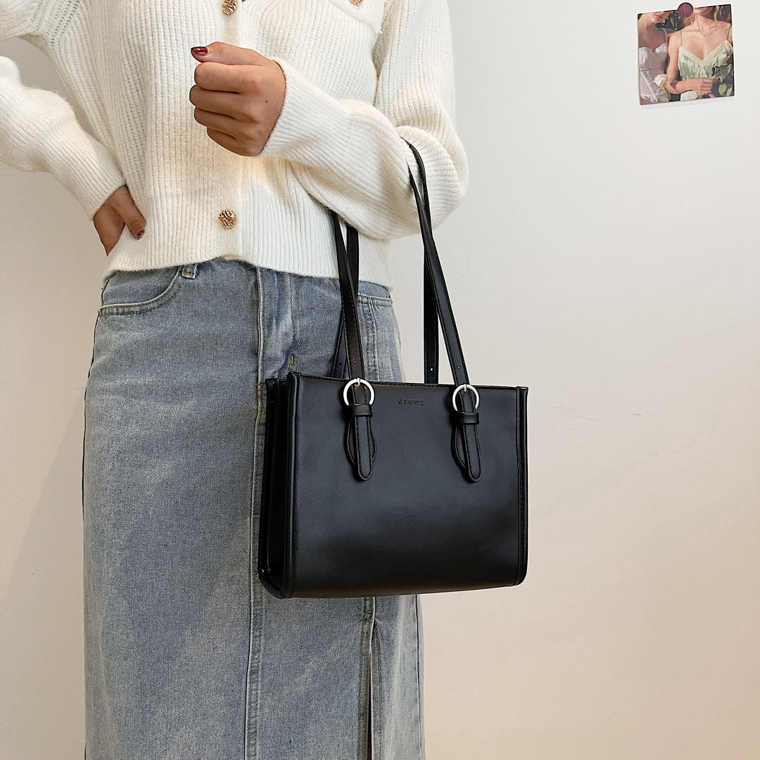 Smart-casual buckle strap detail PU leather shoulder bag