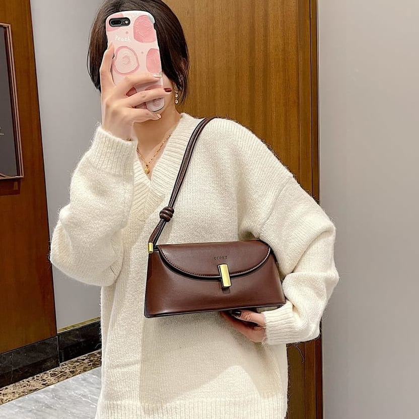 Metal clasp flap knotted strap PU leather shoulder bag