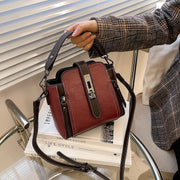 Metal turn-lock strap zip side PU leather crossbody bag