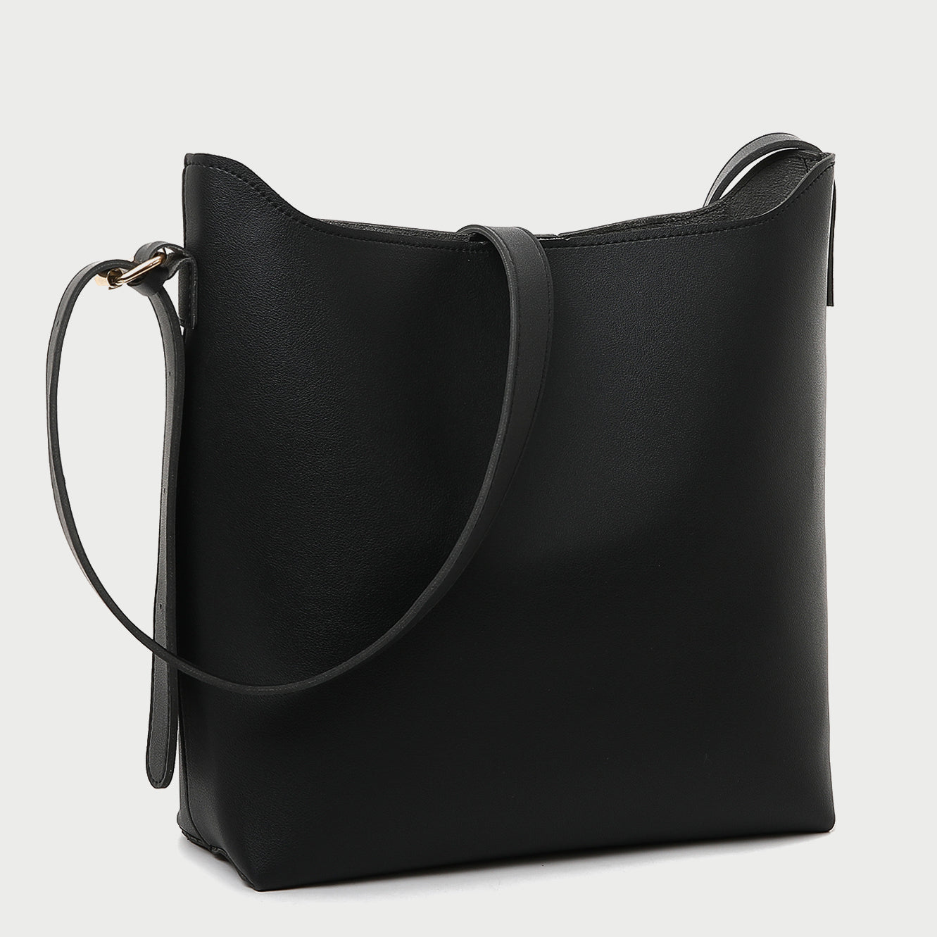 Minimalistic front pocket streamlined 2-in-1 PU leather bucket bag
