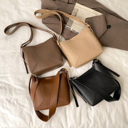 Double-strap detail shoulder strap PU leather bucket bag (2-in-1)