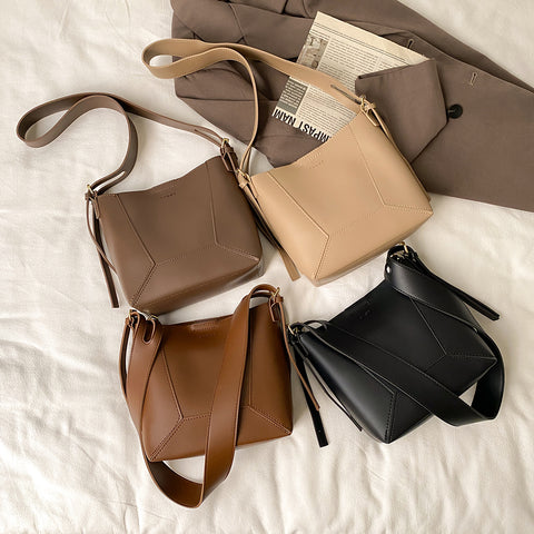 Double-strap detail shoulder strap PU leather bucket bag (2-in-1)
