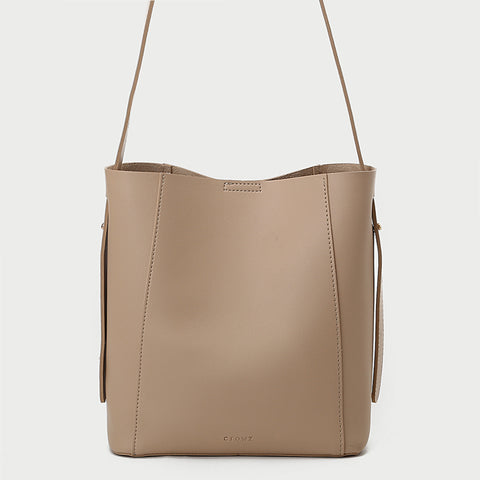 Topstitching PU leather 2-in-1 bucket bag
