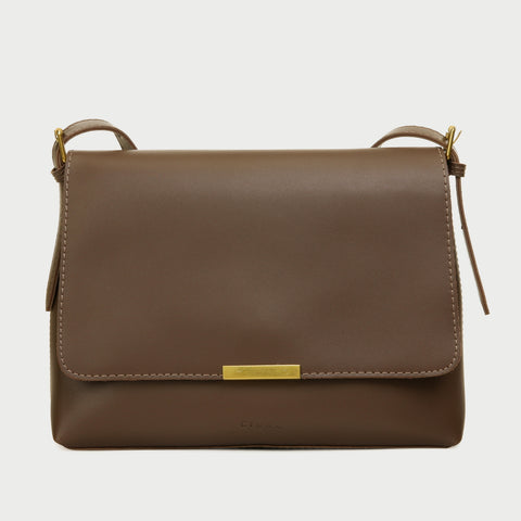 Metal hardware flap style PU leather crossbody bag