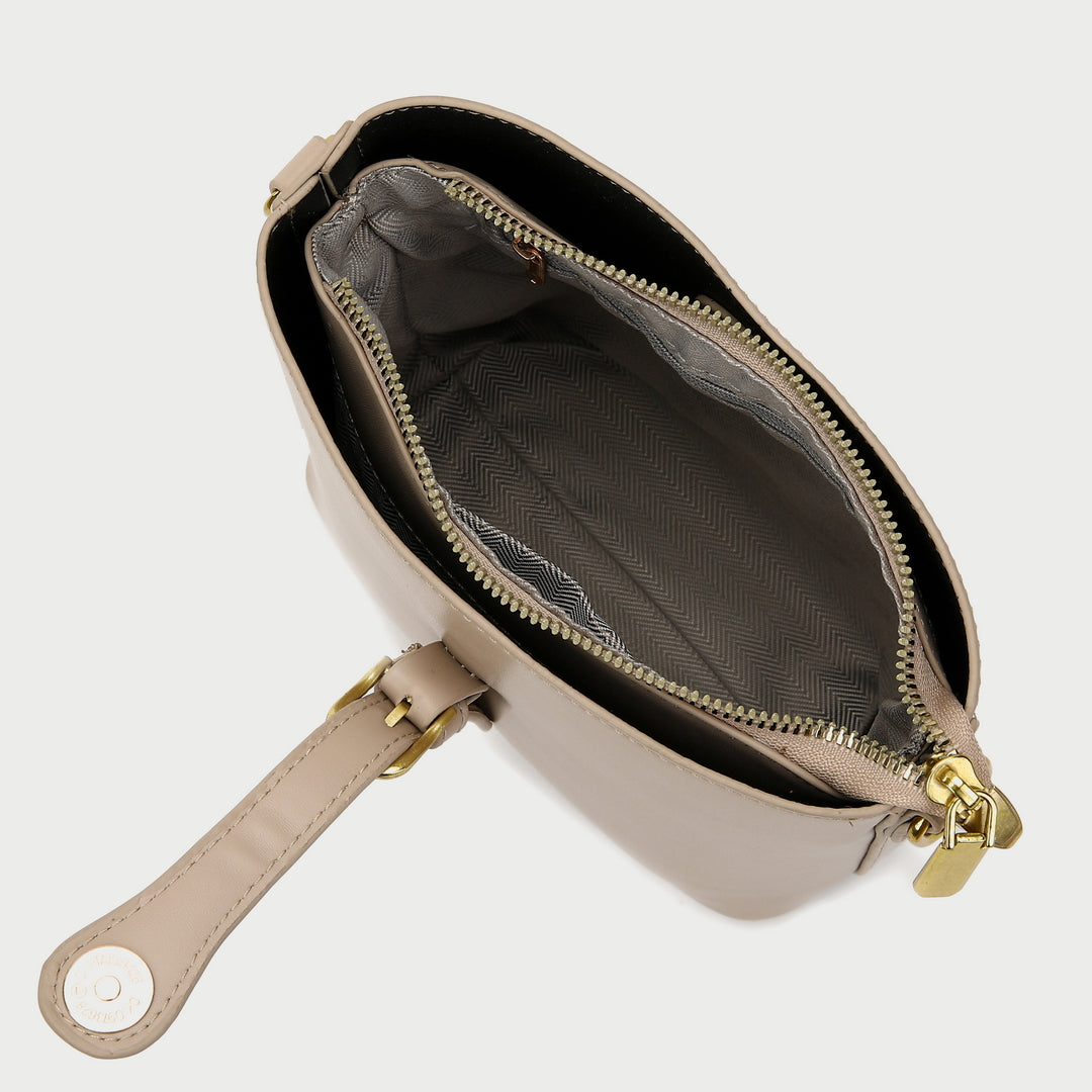 Modern strap style PU leather bucket bag