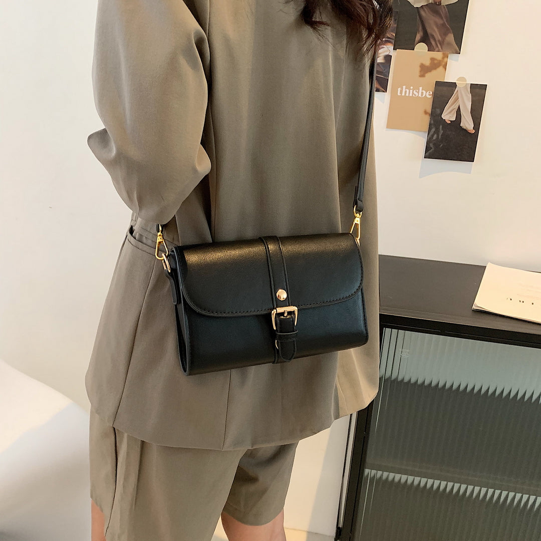 Retro buckle strap flap style PU leather crossbody bag