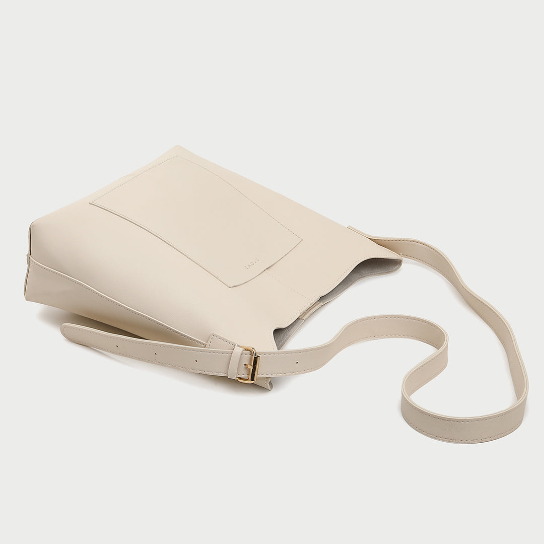 Minimalistic front pocket streamlined 2-in-1 PU leather bucket bag