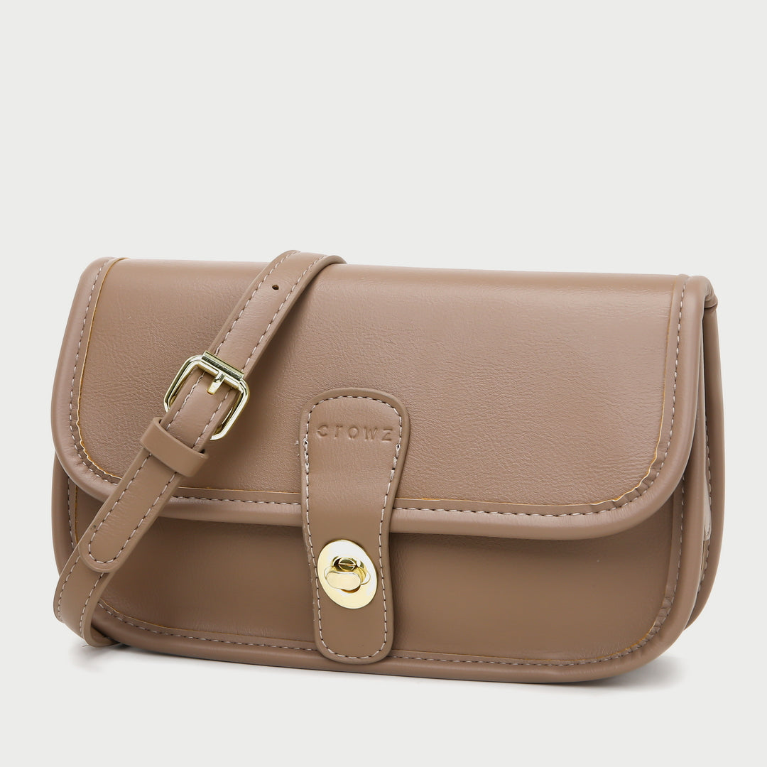 Metal turn-lock strap saddle style PU leather crossbody bag