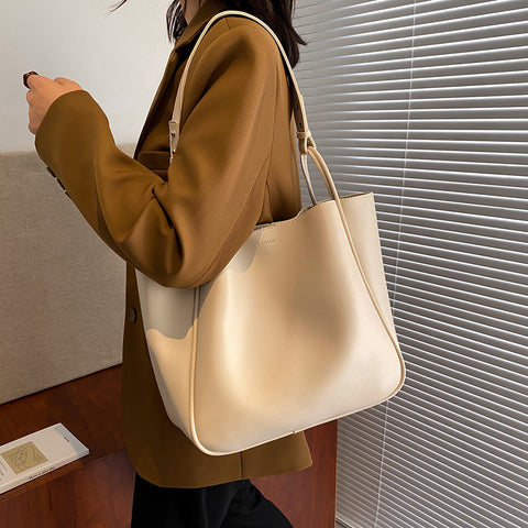 Loop detail handle PU leather bucket bag