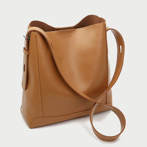 Minimalistic smooth PU leather bucket bag (2-in-1 set)