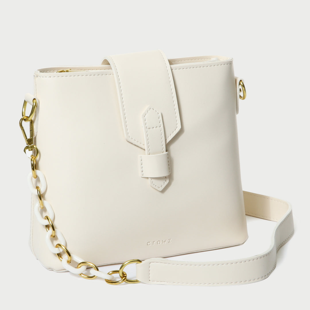 Contrast chained strap retro flap style PU leather crossbody bag