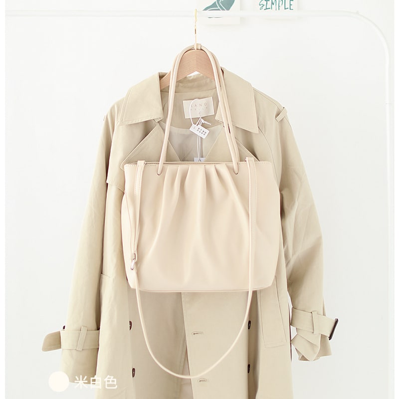 Ruched PU leather tote