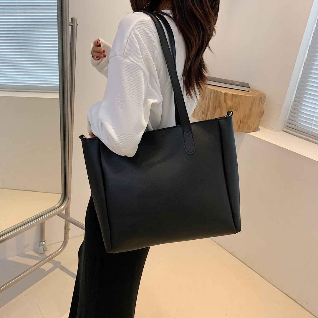 Contrast strap roomy PU leather tote bag