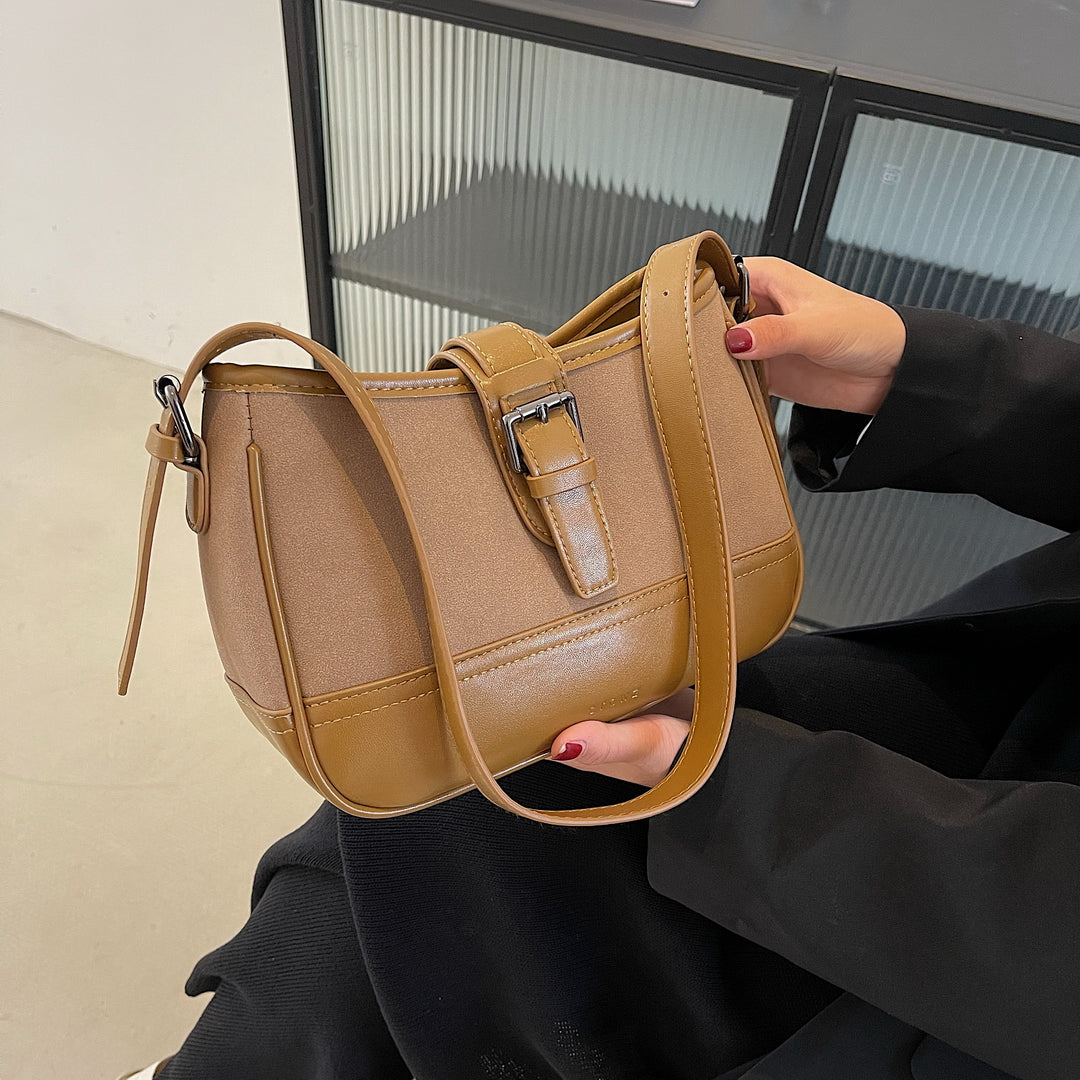 Retro classic saddle style buckle strap detail PU leather shoulder bag