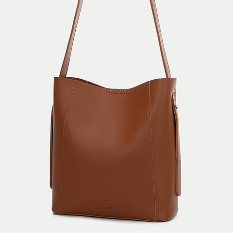 Topstitching PU leather 2-in-1 bucket bag