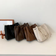 Roomy soft PU leather shoulder bag (2-in-1 style)