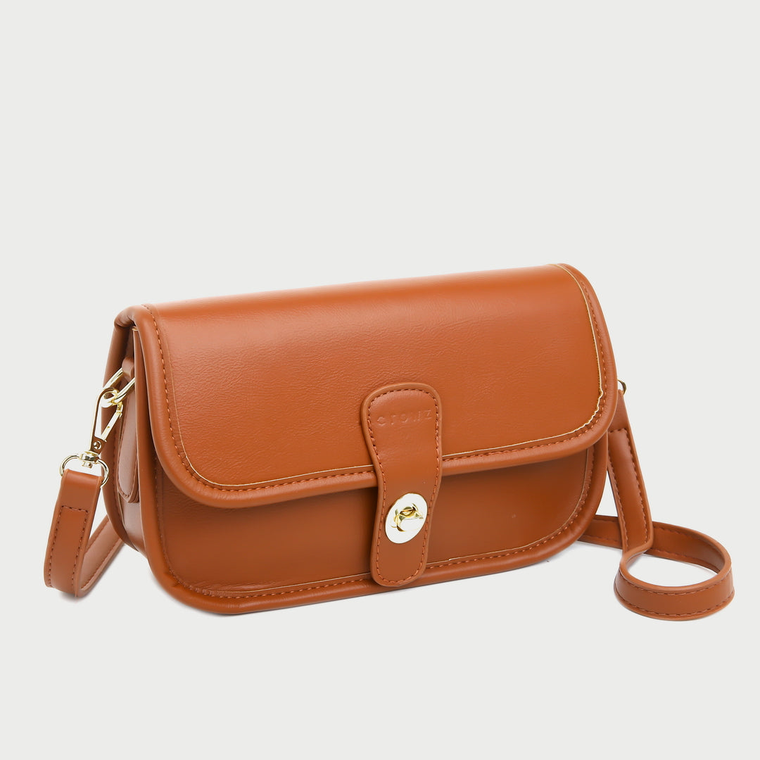 Metal turn-lock strap saddle style PU leather crossbody bag