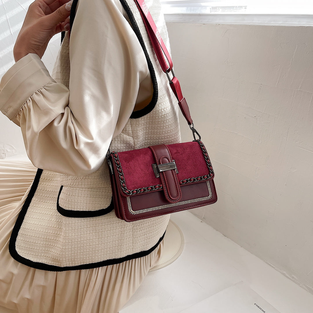 Chain bordered suede-effect flap topstitch PU leather bag
