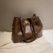 Roomy soft PU leather shoulder bag (2-in-1 style)