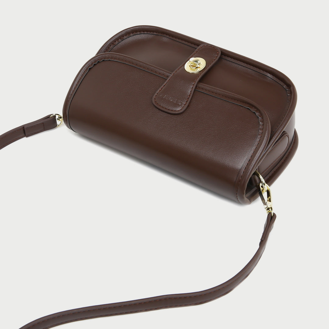 Metal turn-lock strap saddle style PU leather crossbody bag