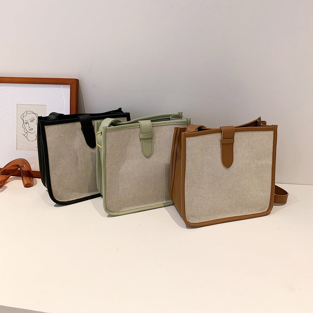 Contrast PU leather gusset strap detail canvas crossbody bag