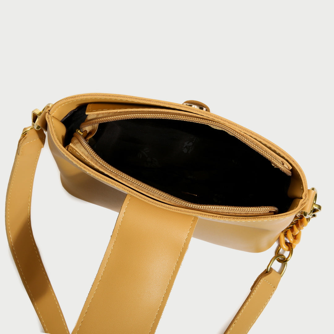 Contrast chained strap retro flap style PU leather crossbody bag