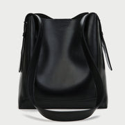 Minimalistic smooth PU leather bucket bag (2-in-1 set)