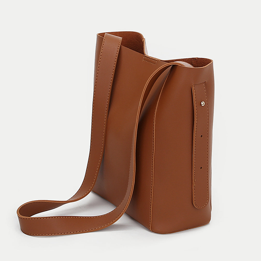 Topstitching PU leather 2-in-1 bucket bag