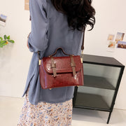 Retro contrast strapped flapover style unisex marble-effect PU leather bag