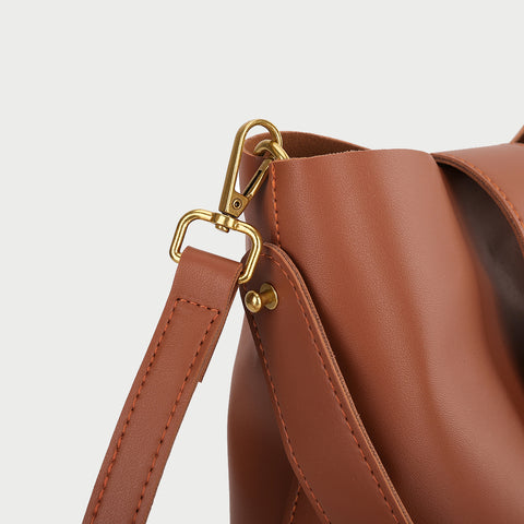 Metal clasp closure strap PU leather bucket bag (2-in-1 set)