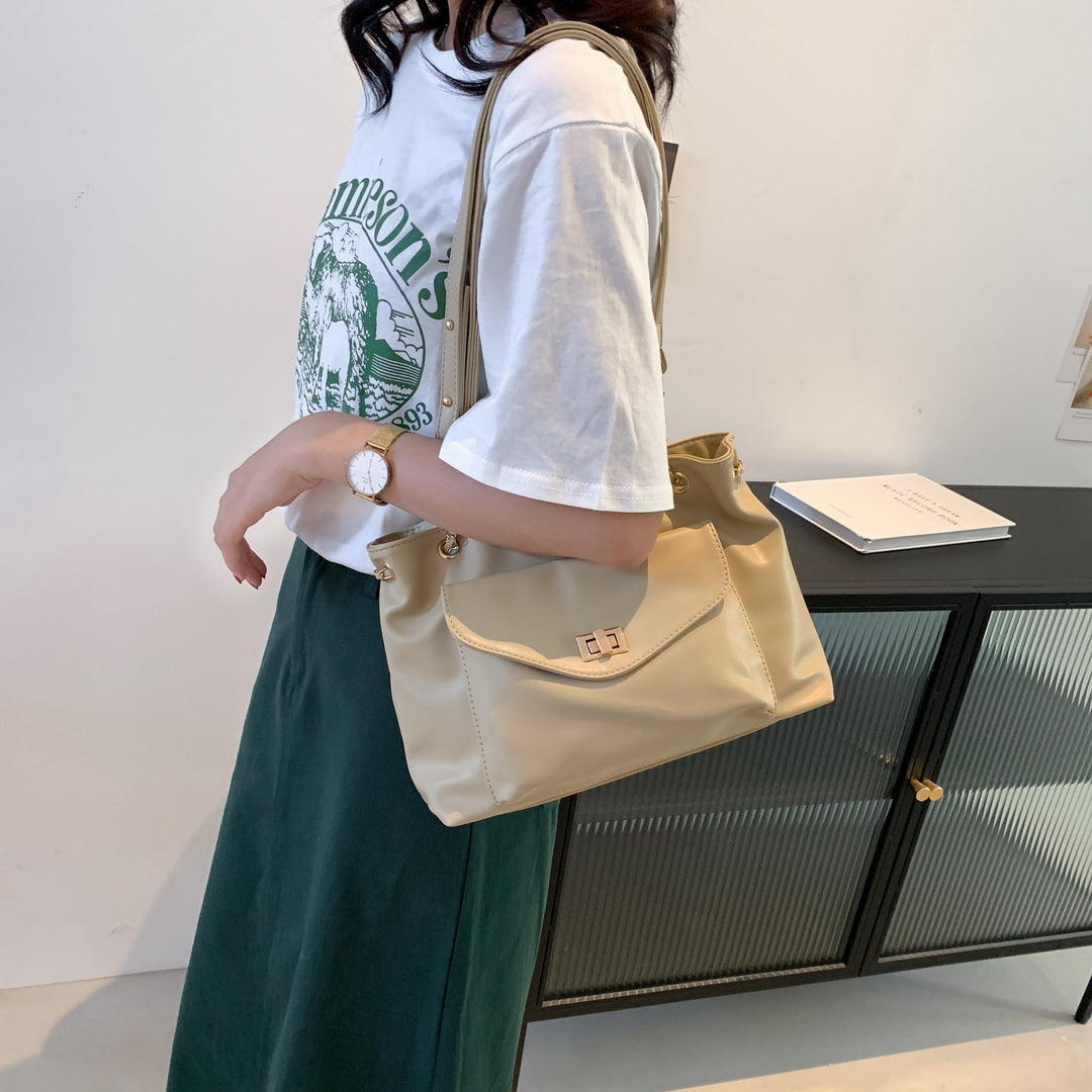 Envelope style front pocket PU leather shoulder bag